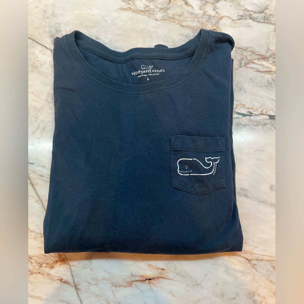 Vineyard vines women’s long sleeve shirt, size large